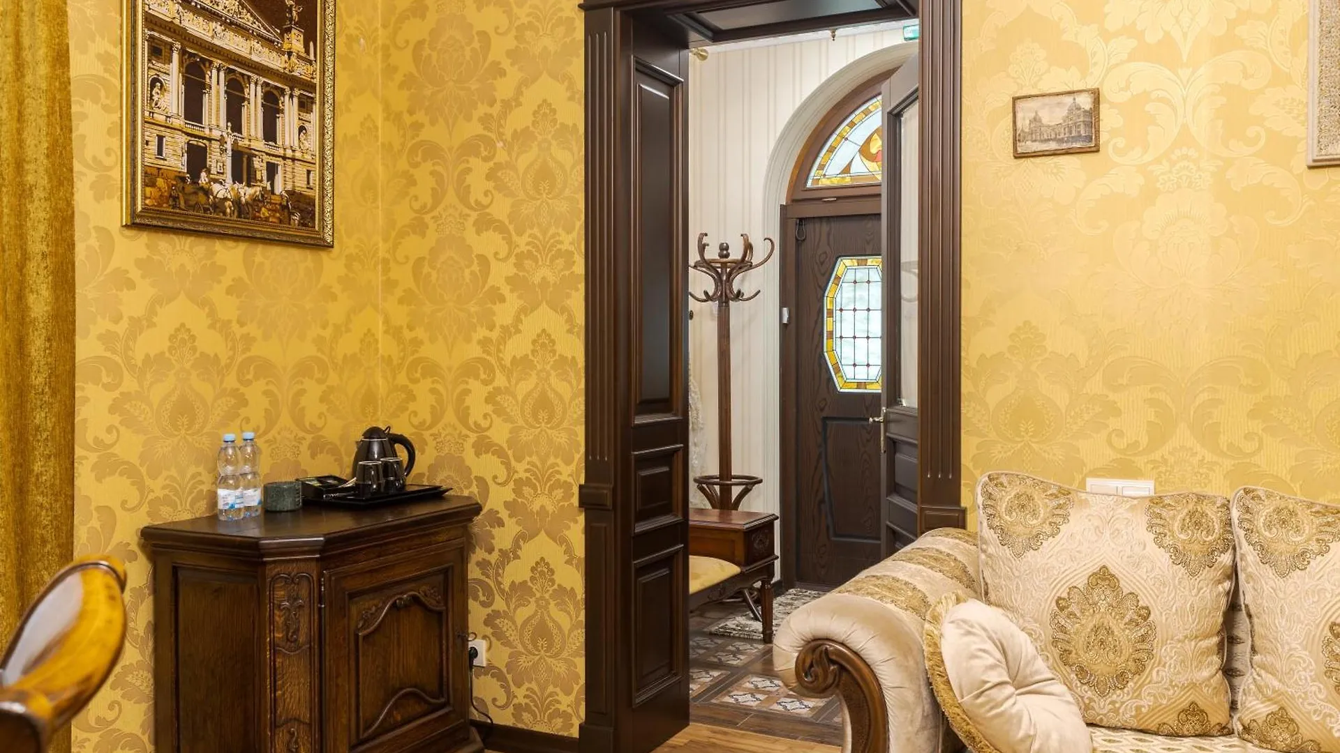 **** Guest house Luxury Boutique Andreevskiy Hotel Lviv Ukraine