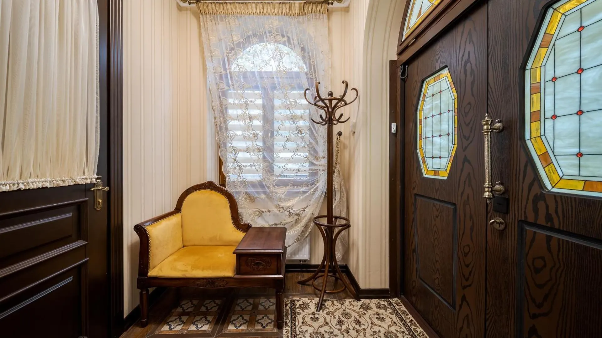 Gæstehus Luxury Boutique Andreevskiy Lviv