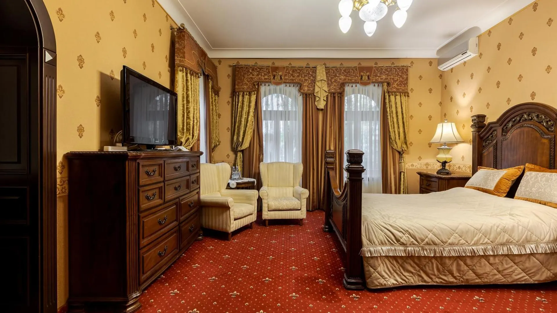 Luxury Boutique Andreevskiy Hotel Lviv